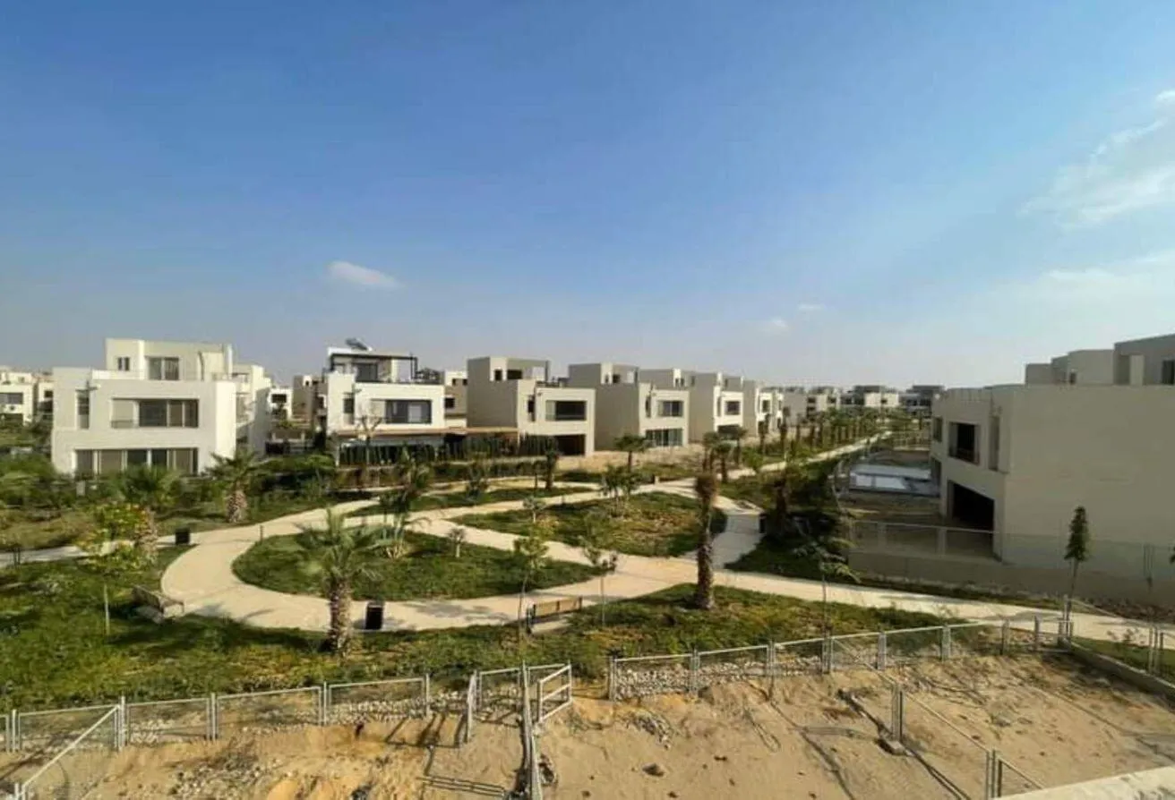 Sale in The Crown: Standalone in The crown by Palm Hills