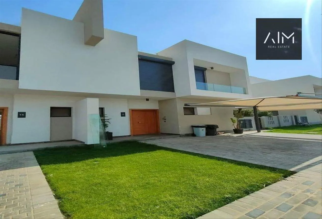Sale in Al Burouj Compound: twin house 370m fully finished with AC's delivered