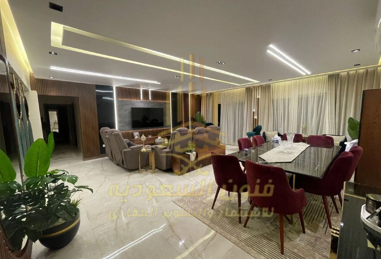 Sale in Al Khamayel city: شقة فاخرة للبيع في حي الخمائل بالشيخ زايد