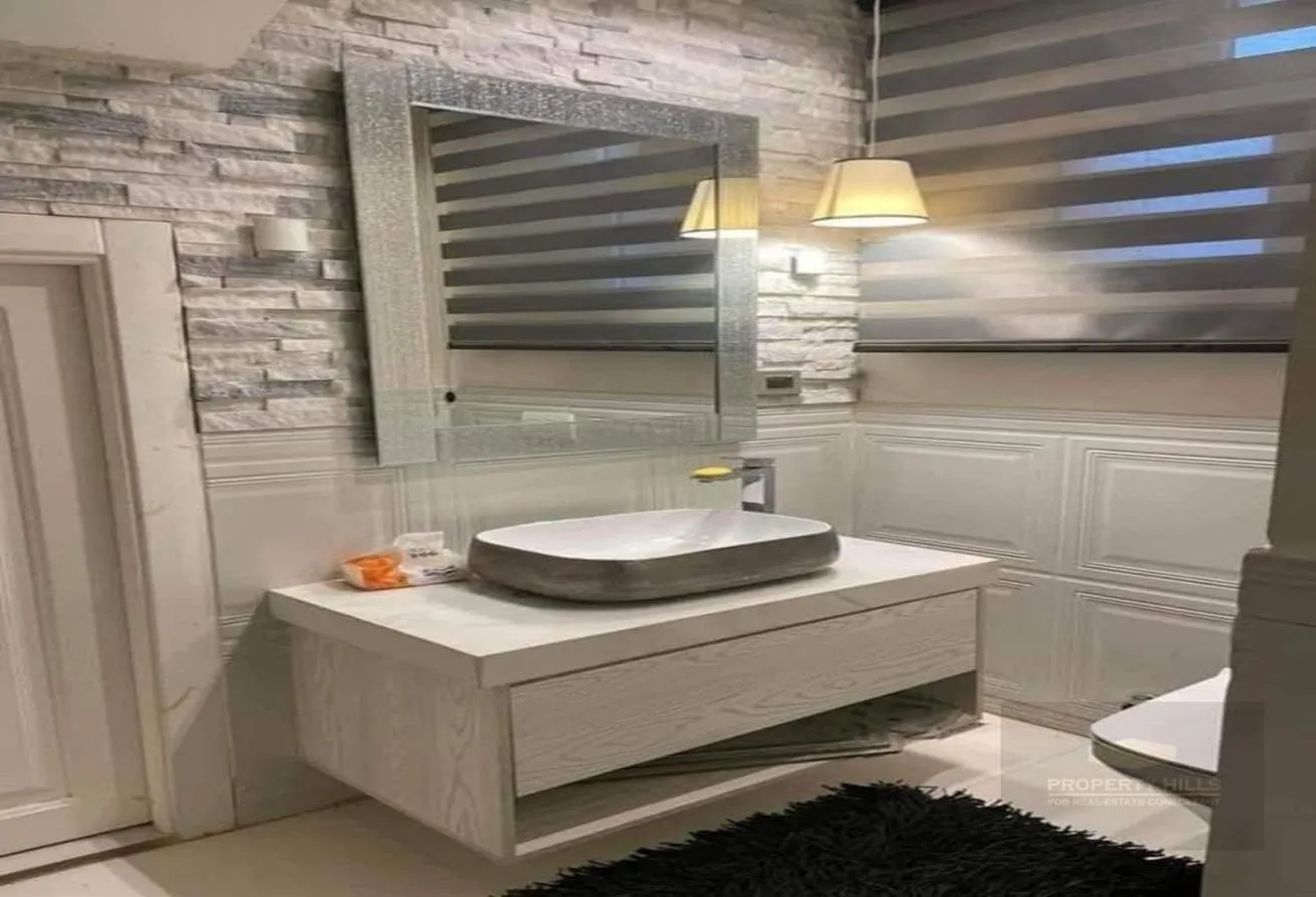 Sale in Royal City: Prime Apt RTM Finished with Kitchen and AC Insta.