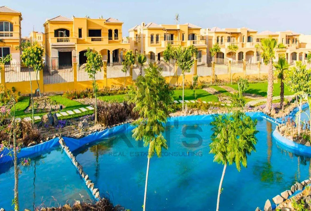 Sale in Gardenia Springs: HOT DEAL RESALE Villa 5BR - Best Price - OPEN View
