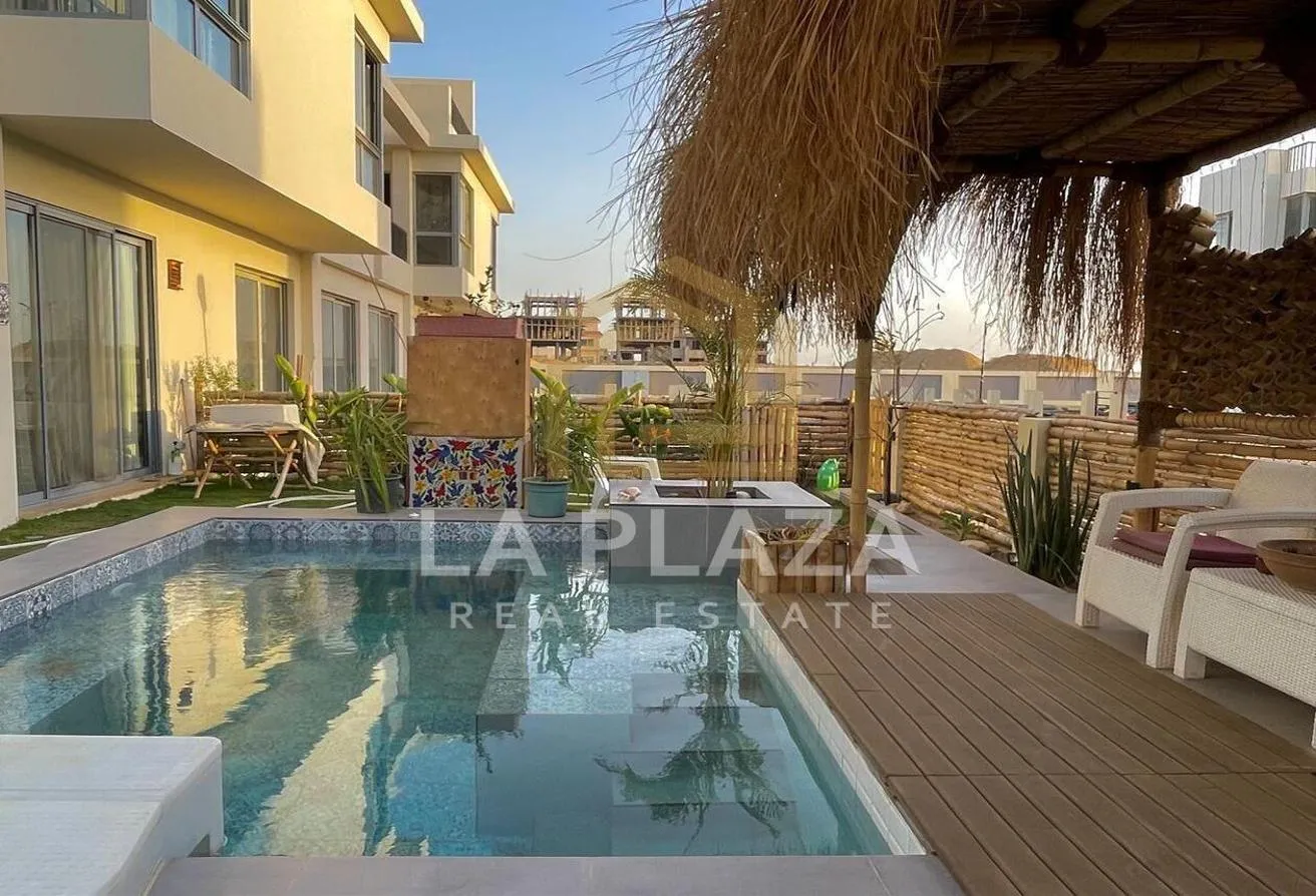 Sale in Zayed Dunes: تاون هاوس للبيع بقسط شهري 90 الف في الشيخ زايد