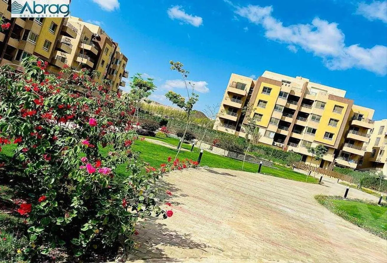 البيع في بروميناد ريزيدنس: بنتهاوس للبيع في كمبوند بروميناد ريزيدنس – 240متر 