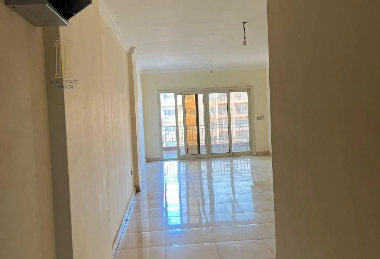 Sale in Wesal City: شقة 170م بموقع مميز على النادى مباشرا استلام فورى