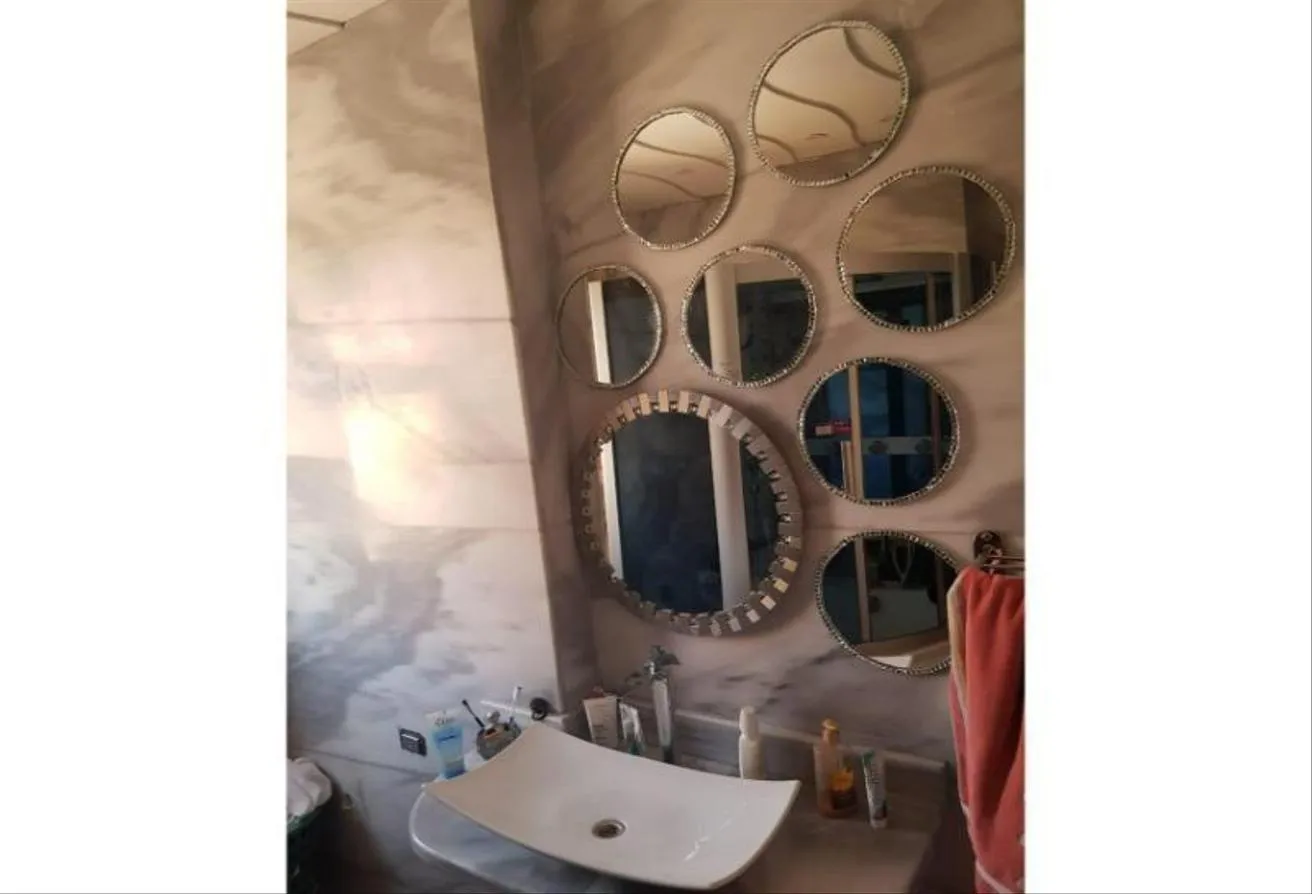 Gallery Image 14