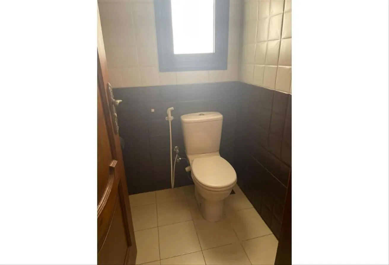 Gallery Image 16