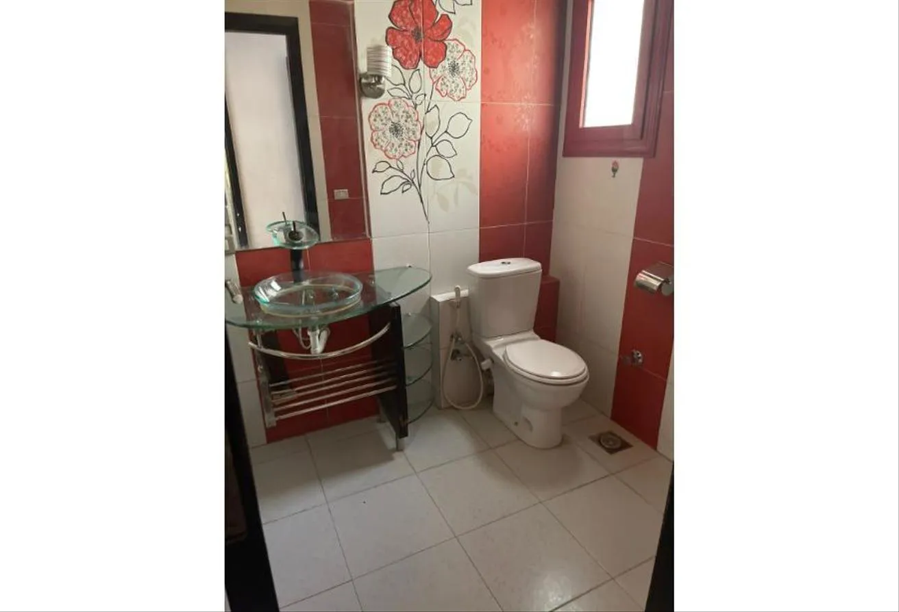 Gallery Image 6