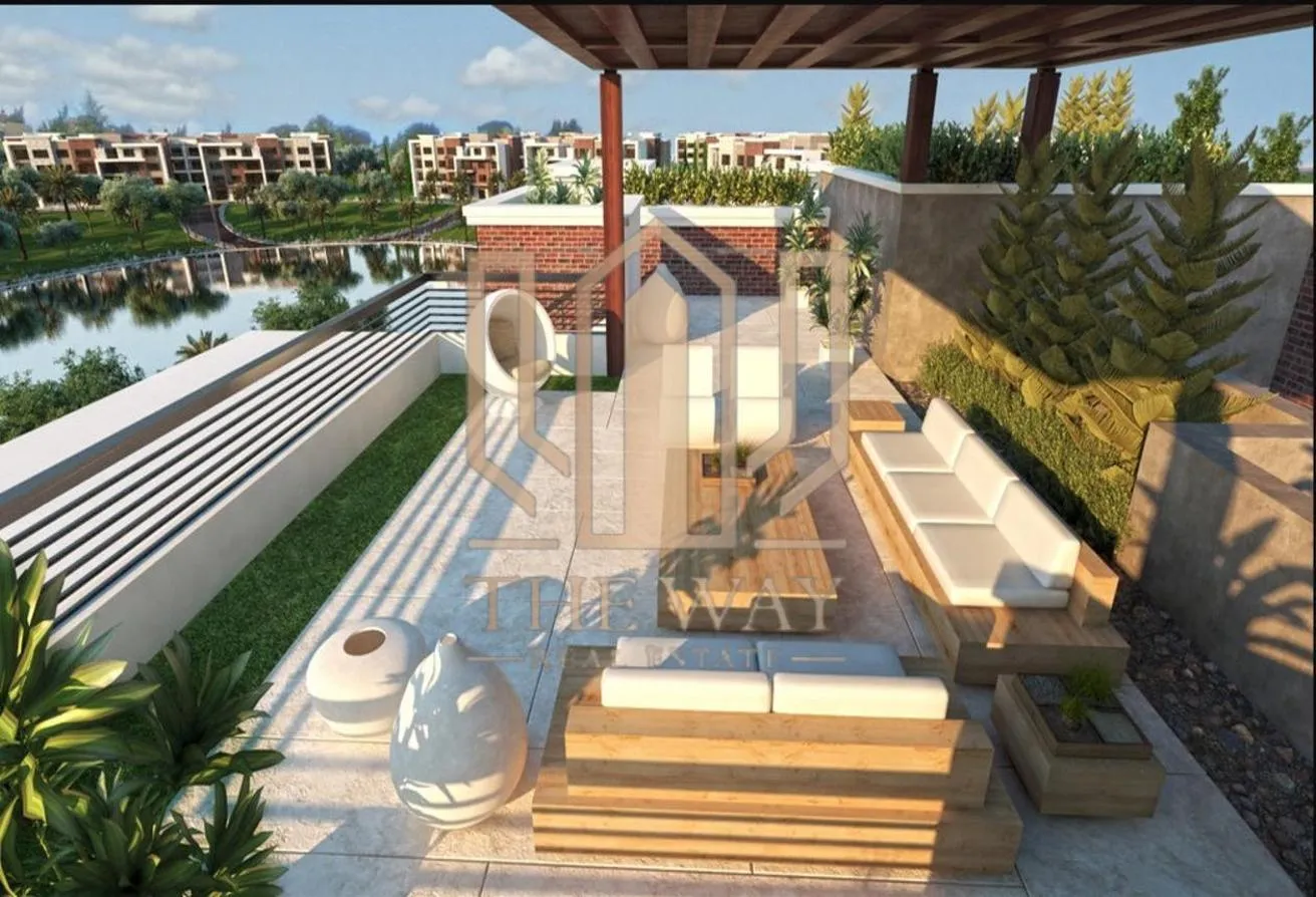Sale in New Giza: Special design &amp; prime location 1st row golf views