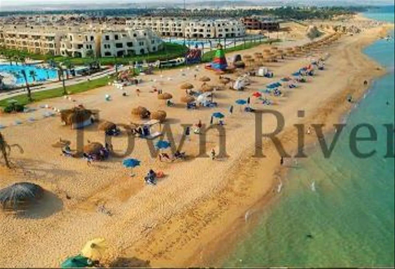 Sale in Lasirena Palm Beach: Chalet in installments in Palm Beach Sokhna