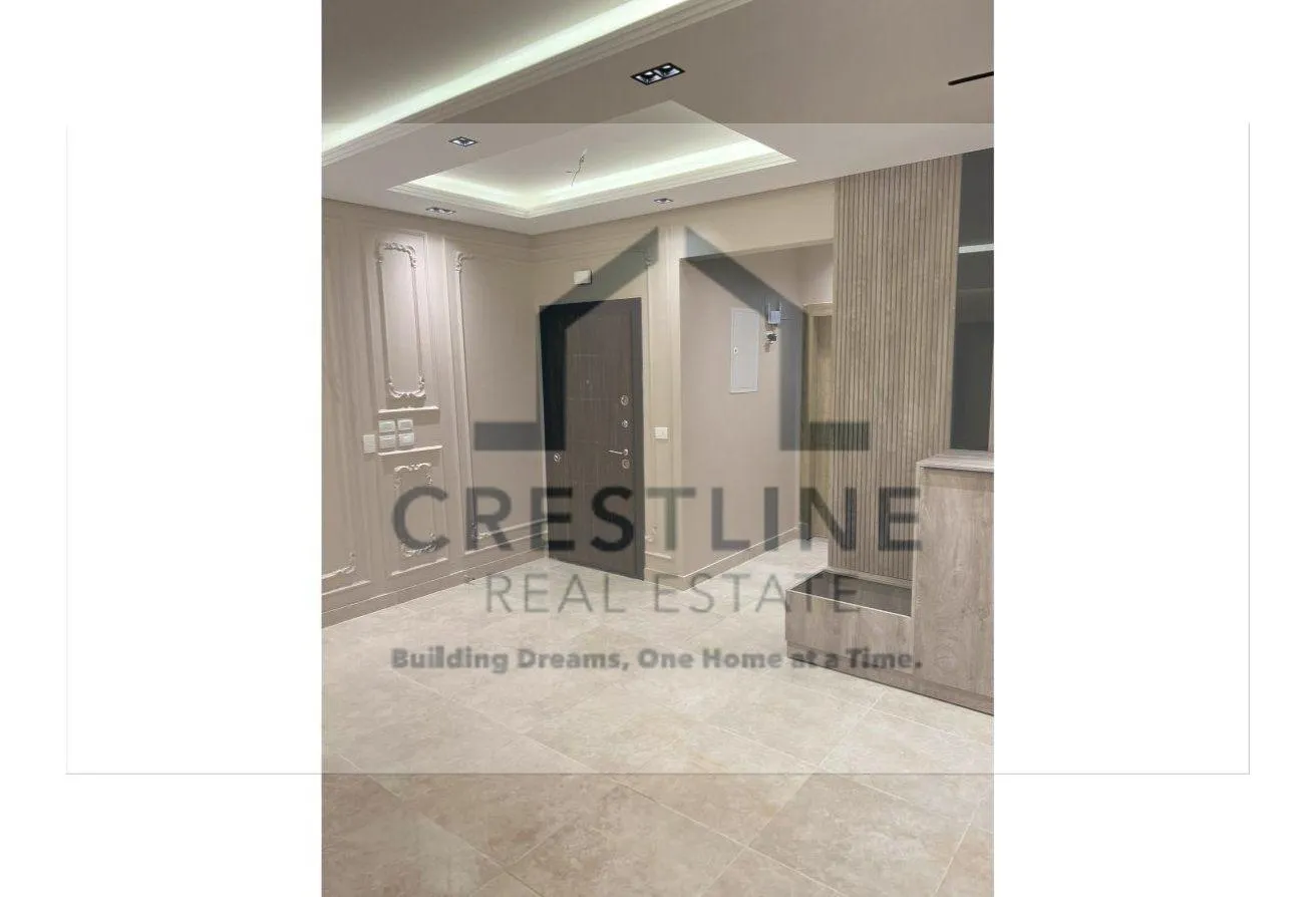 Sale in Fifth Square: APT ultra super lux resale for sale ground floor .