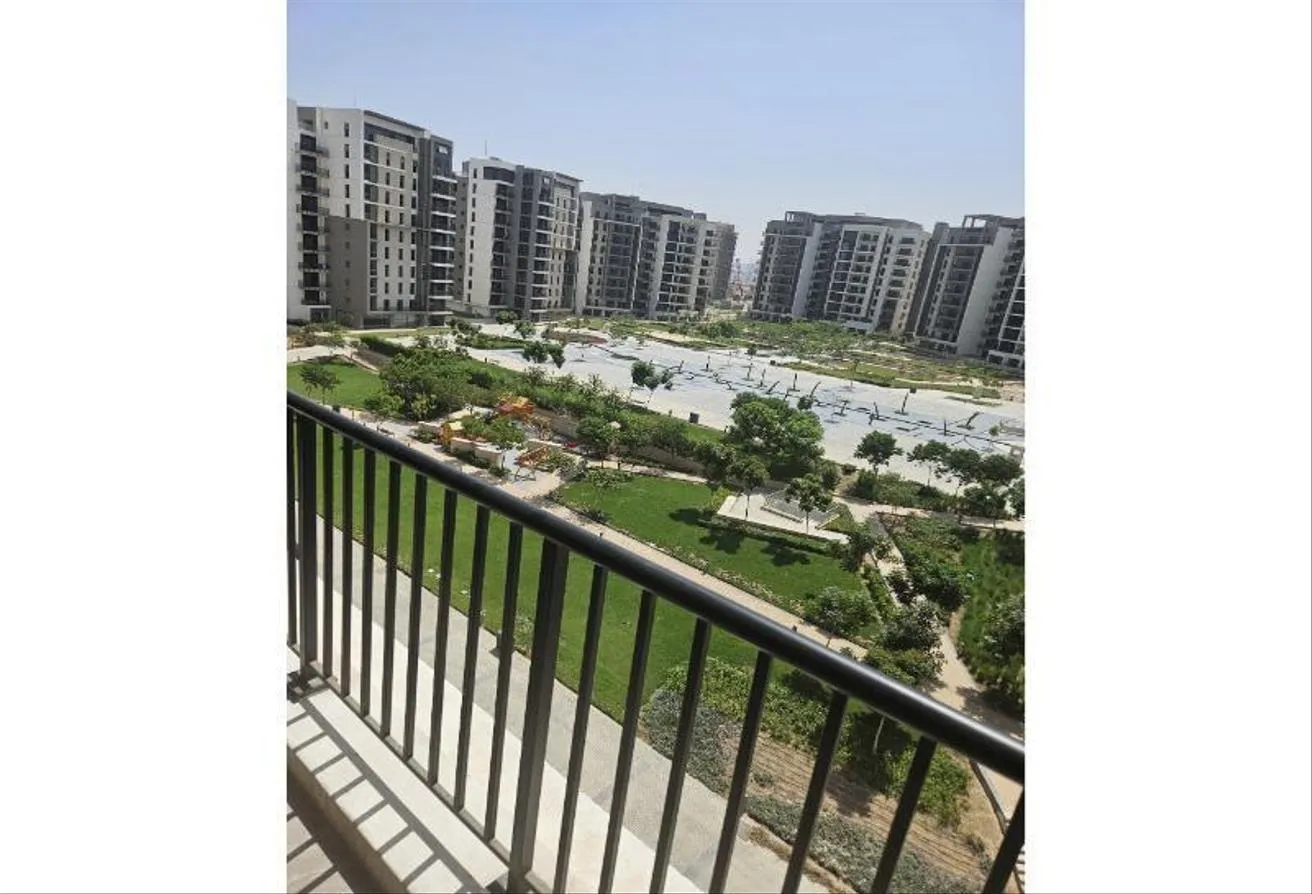 Rent in Zed Towers: "Unique Apartment 135m For Rent in Zed Park,