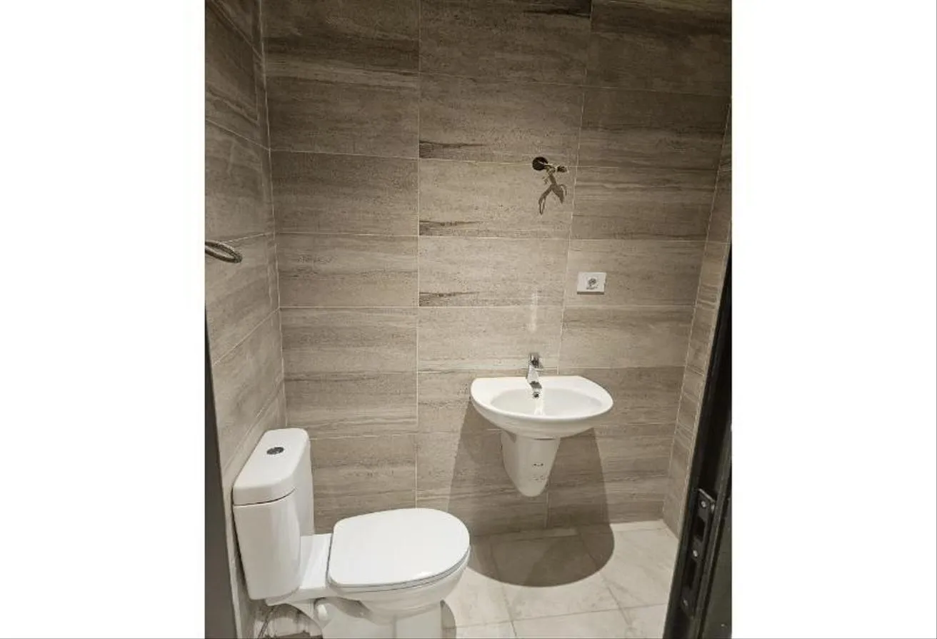 Gallery Image 9