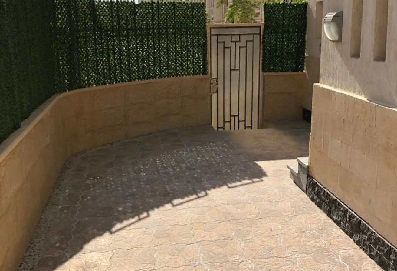 Gallery Image 8