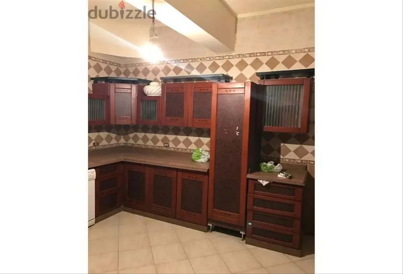 Gallery Image 16