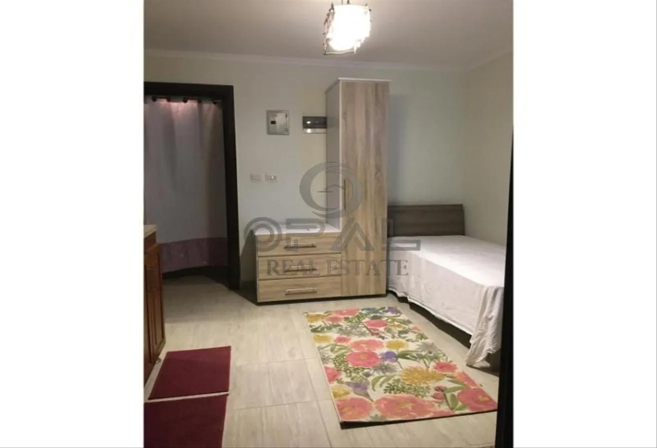 Rent in Six West: Westown studio fully furnished