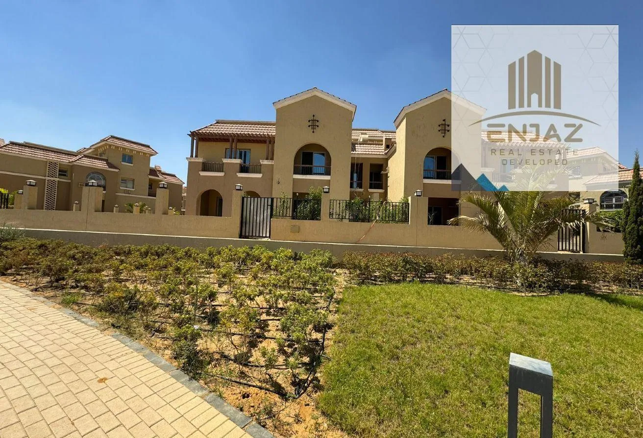 Sale in Maadi View: Corner Villa (Townhouse) for Sale in Shorouk City,