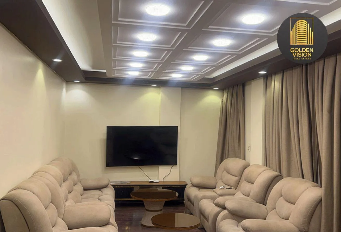 Sale in Rehab City First Phase: شقة للبيع فى الرحاب 1 أمام الخدمات ألترا سوبر لوكس
