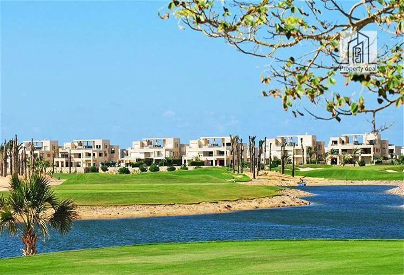 Sale in Hacienda Bay: Fully furnished 273m Chalet for sale, 1st row golf