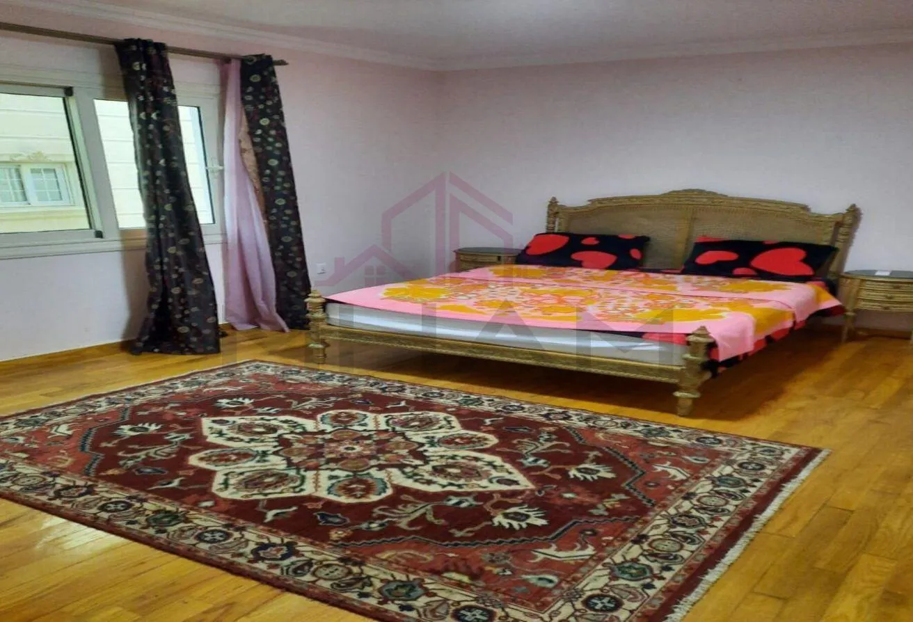 Gallery Image 10