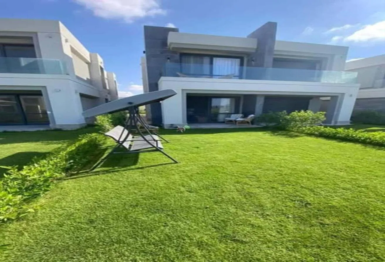 Sale in Hacienda West: Villa For Sale by Palm Hills, Sea View, over 10y