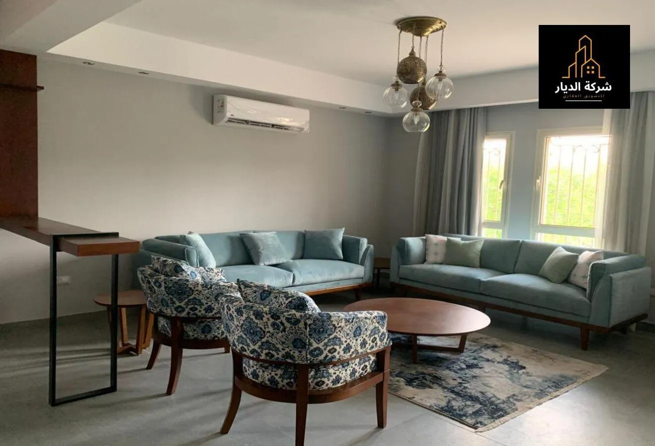 Rent in Greens: فيلا فاخرة توين هاوس للايحار بكومباوند جرينز