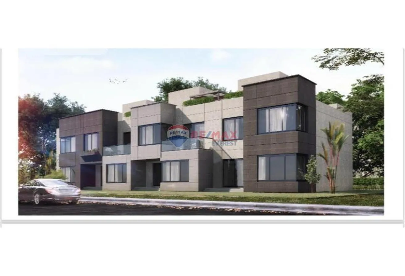 Sale in Kayan: Prime Location Resale Middle Townhouse in Kayan