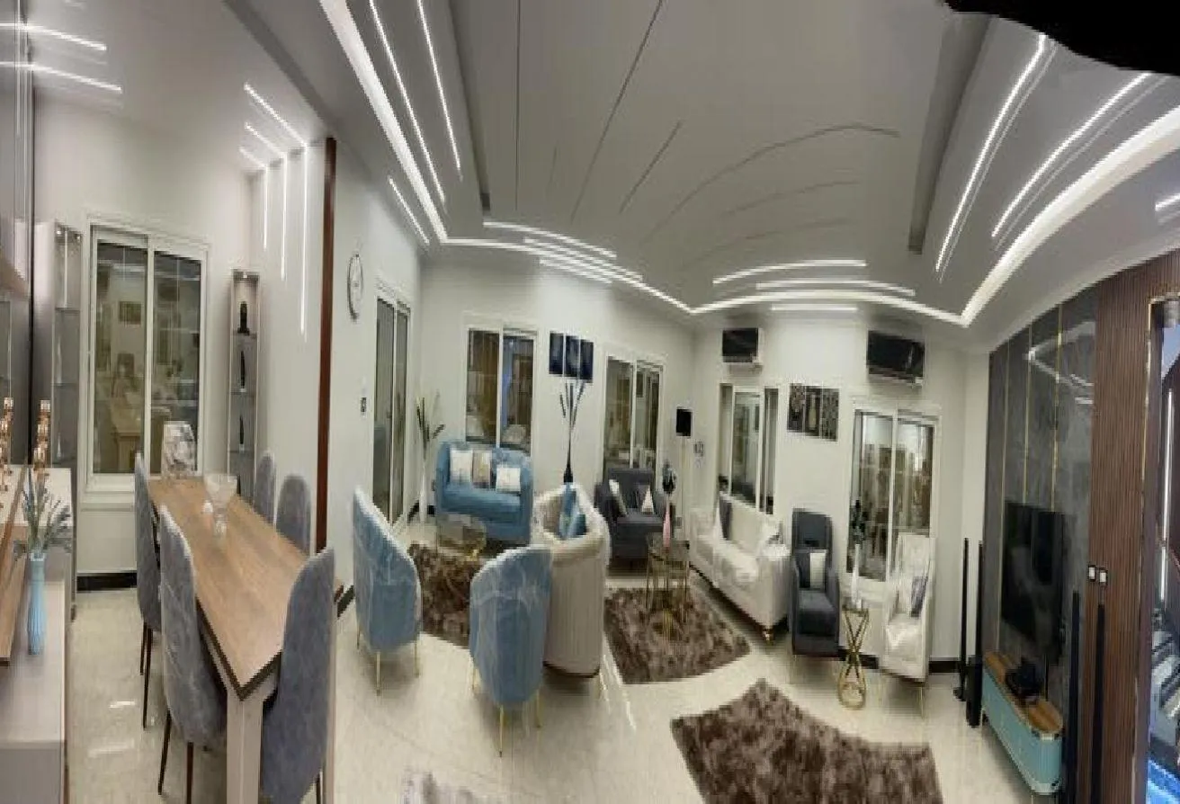 Gallery Image 18