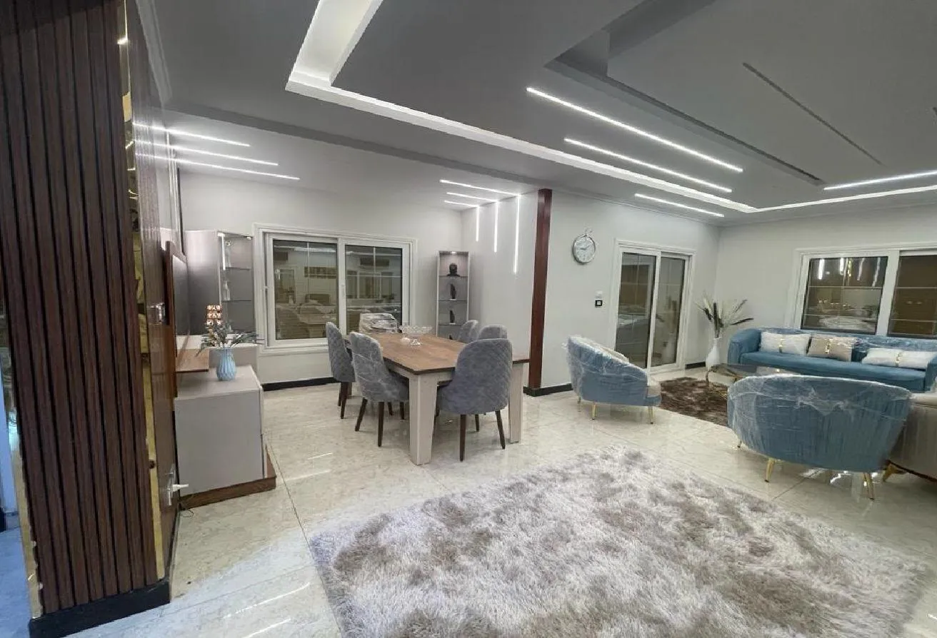 Gallery Image 6