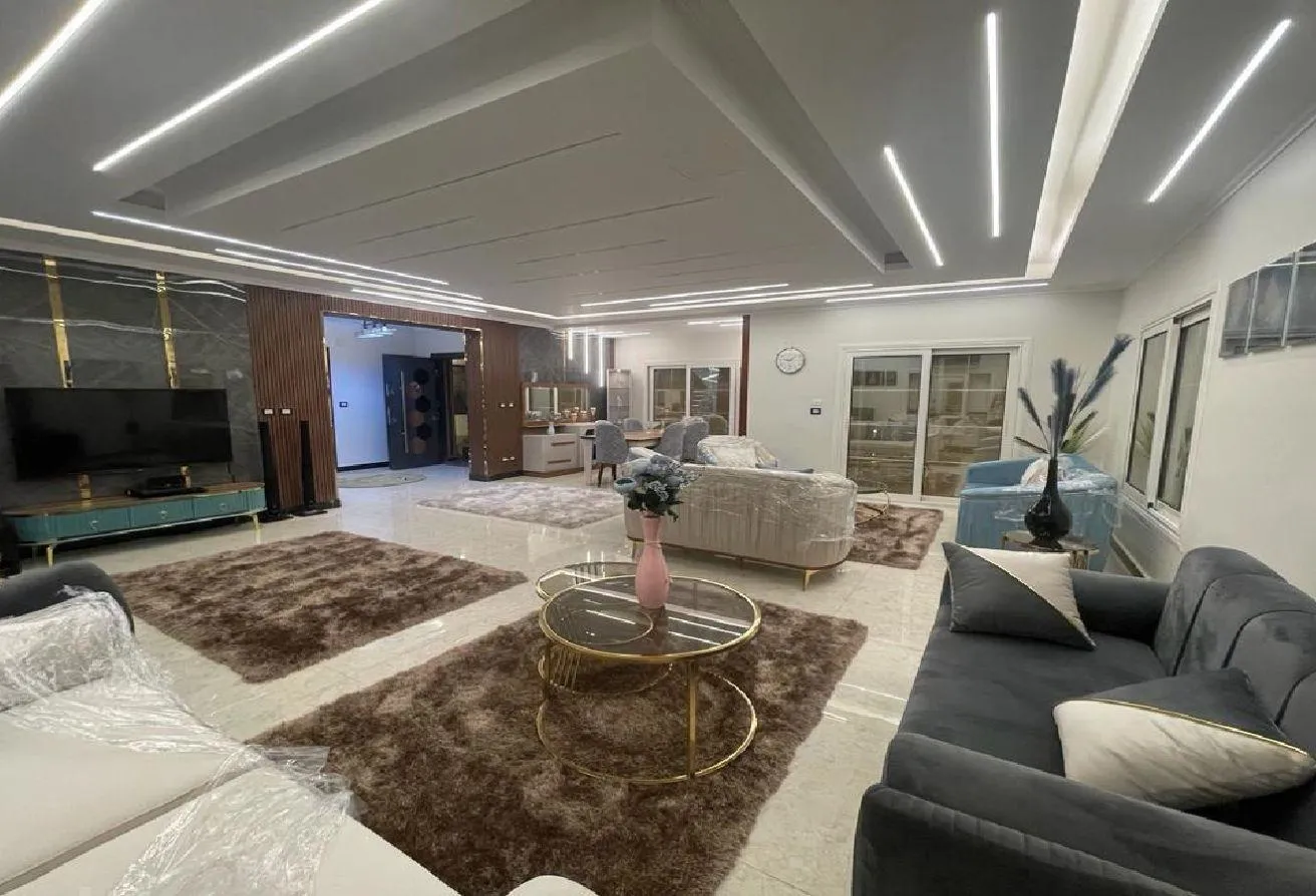 Gallery Image 8