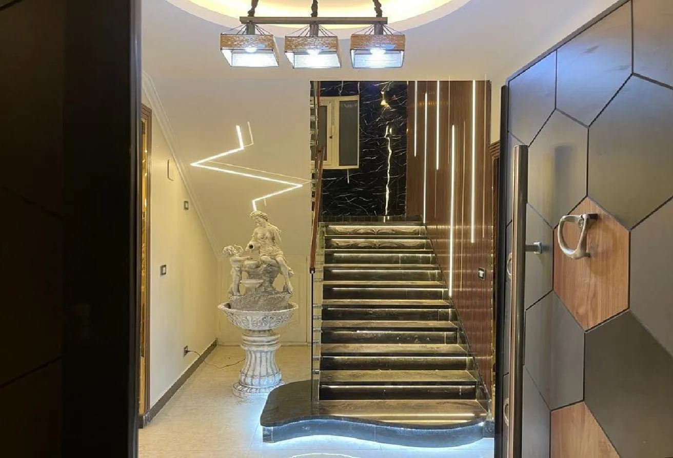 Gallery Image 9