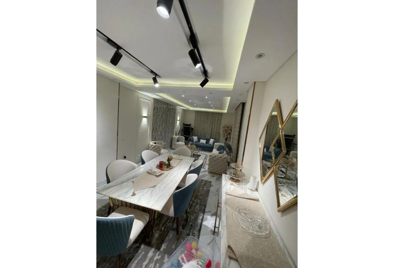 Sale in North Lotus: شقه للببع في اللوتس الشماليه  المنطقه الرابعه