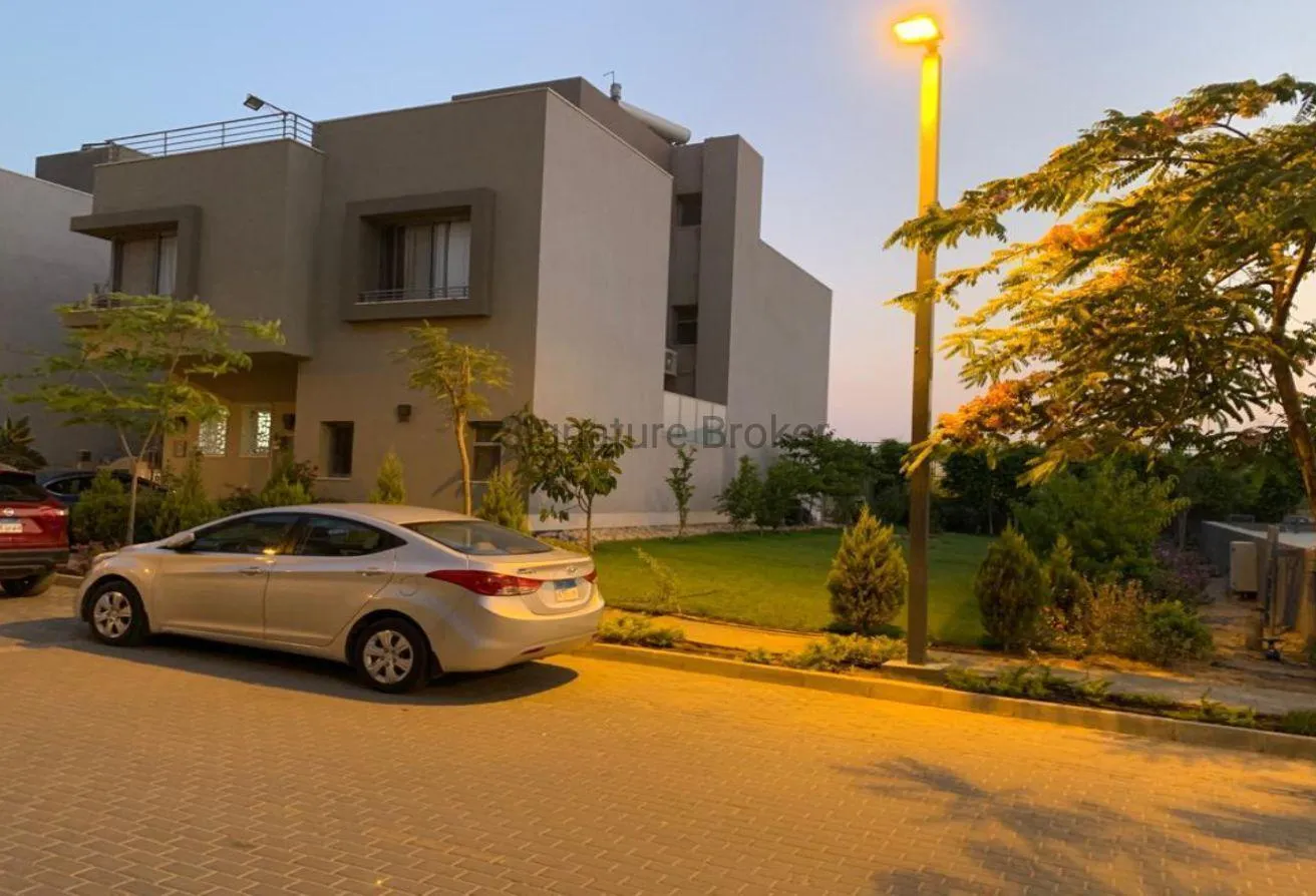 Rent in Village Gardens Katameya: Separate Villa With Kitchen, Ac's And Heaters