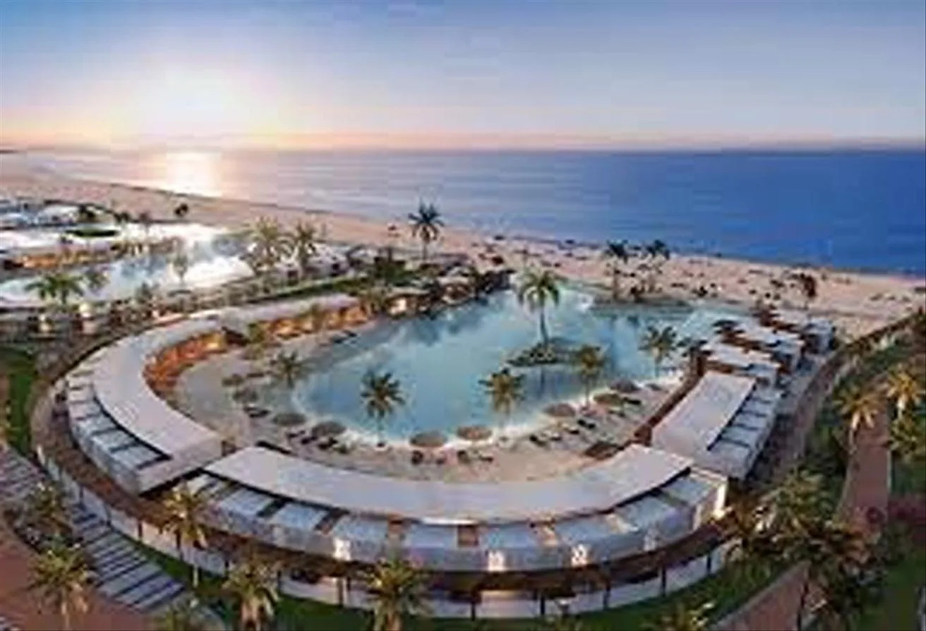 Sale in Cali Coast: Chalet for sale in Cali Coast village, down paymen