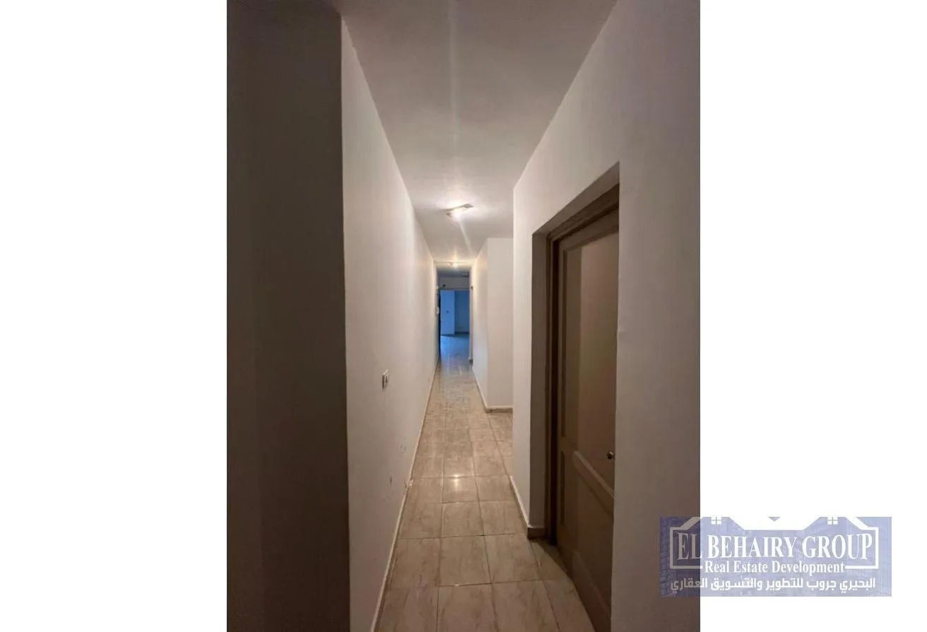 Gallery Image 18