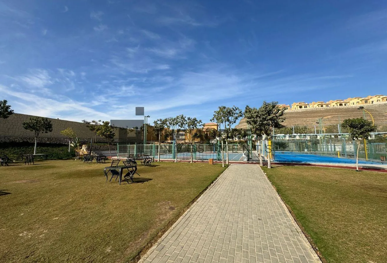 Sale in Stone Residence: For sale at the lowest price in the market