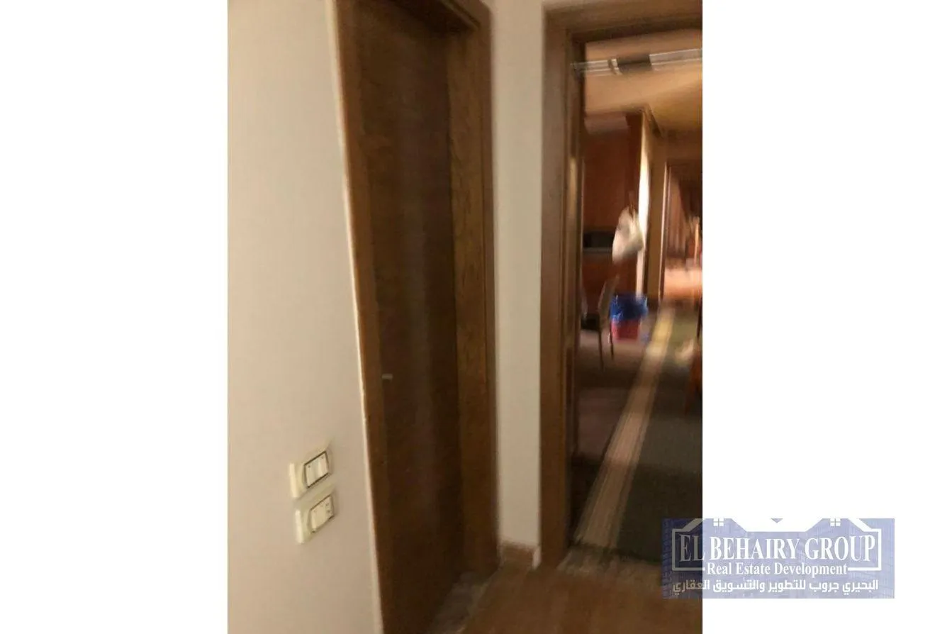 Gallery Image 13