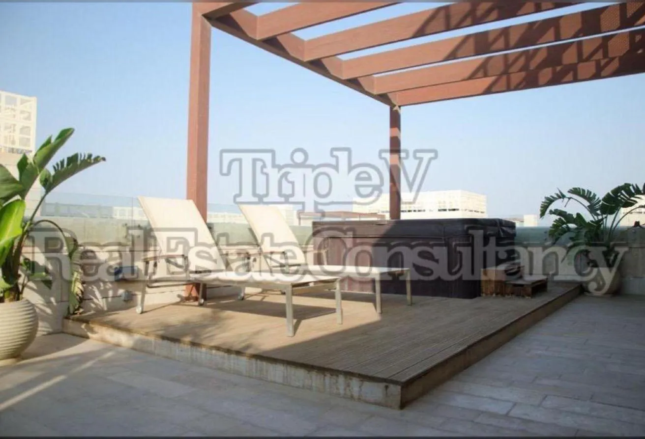 Rent in Forty West: Hotel Penthouse Furnished Ultra Modern WithPergola
