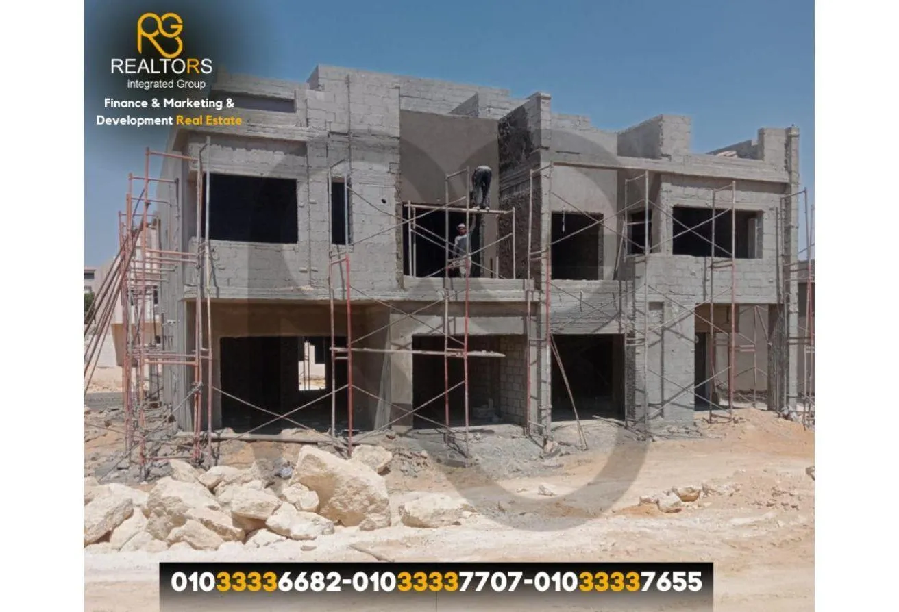 Sale in Tawny: فيلا توين هاوس للبيع 293 م كمبوند تاوني تسهيلات