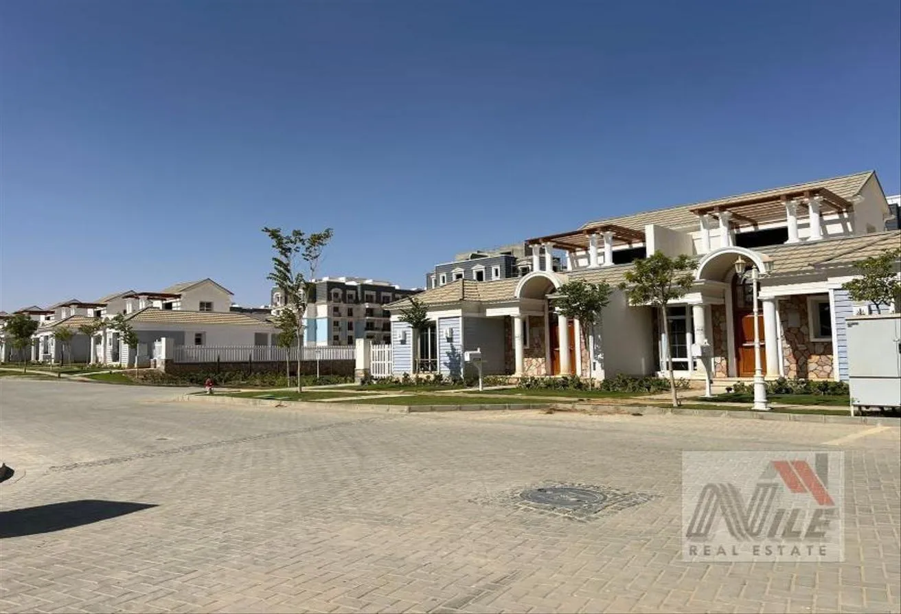 Sale in Mountain View iCity: Fully Finished Townhouse View Landscape Delivered