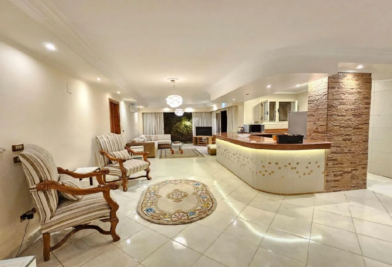 Sale in Rehab City Second Phase: للبيع قصر بمدينه الرحاب علي مساحة 3000م بدون تشطيب