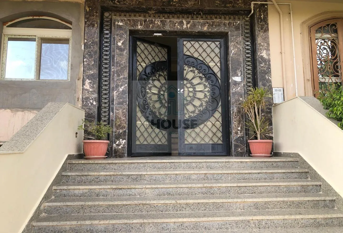 Gallery Image 18