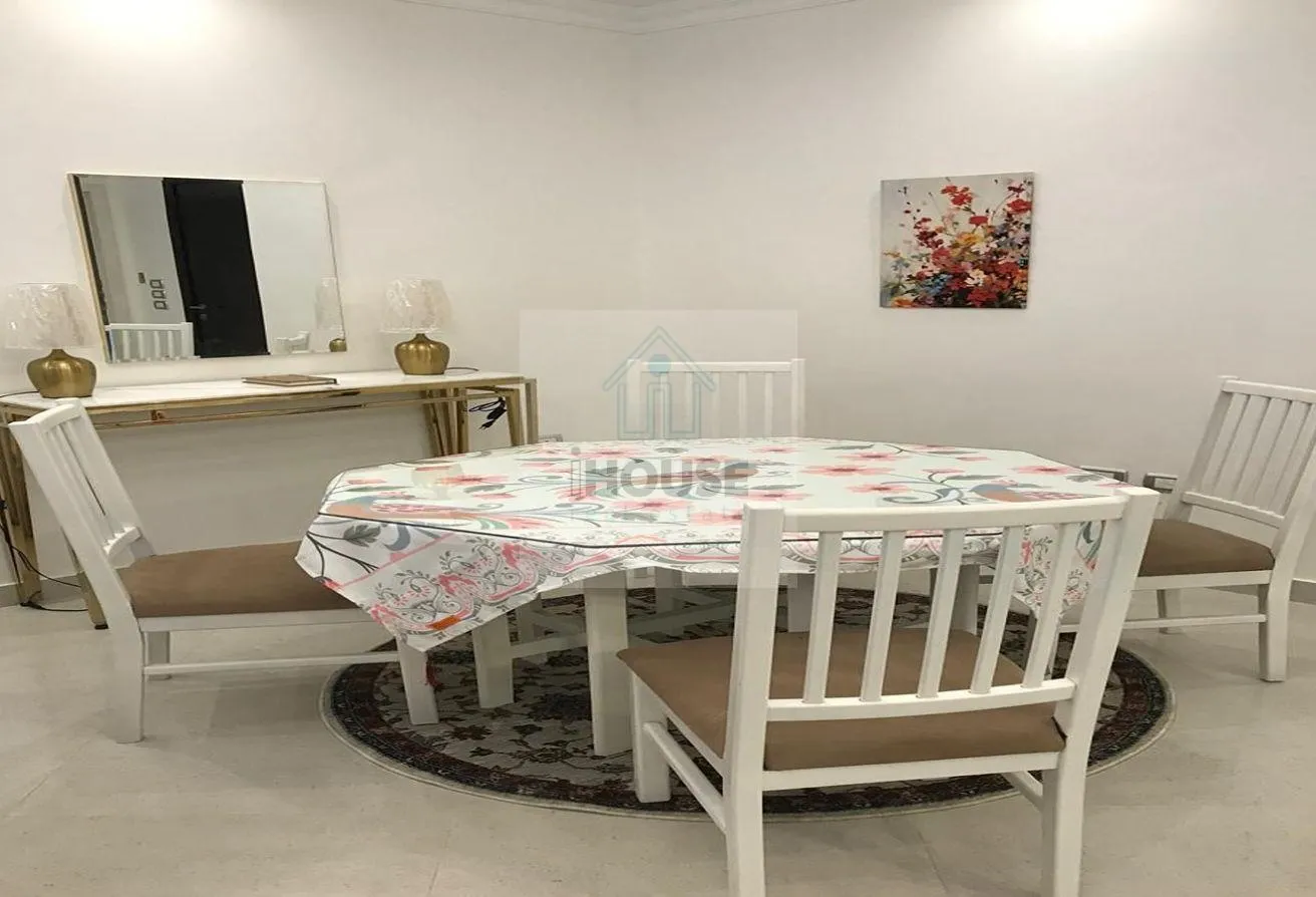 Sale in Westown: luxury clinic ready to move only 10% DP+ 10% DIS