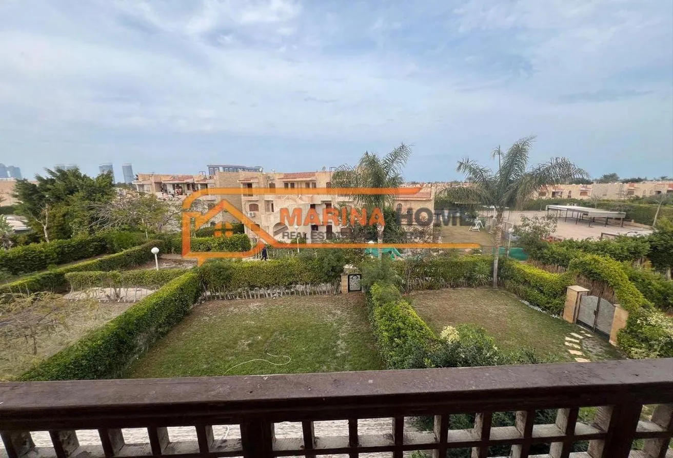 Sale in Marina 6: For sale, a chalet in Marina 7, close to the lake