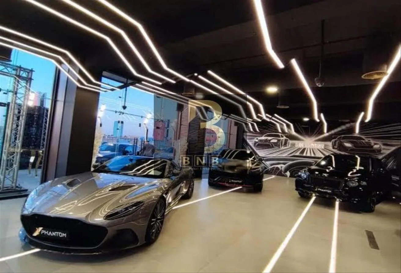 Rent in V90: Car Show Room for rent in 90th New Cairo
