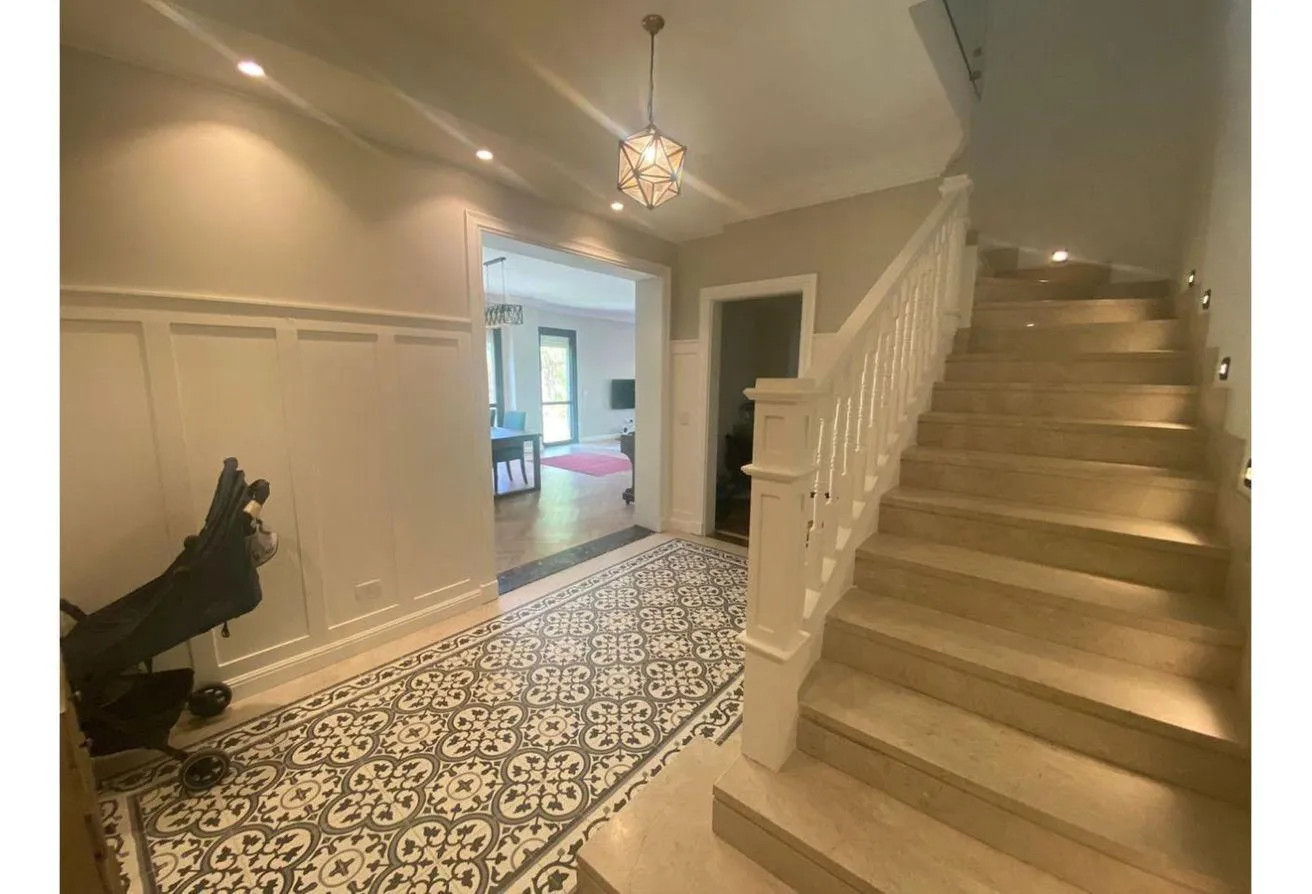 Sale in Westown: Corner duplex for sale - Fully finished in Westown