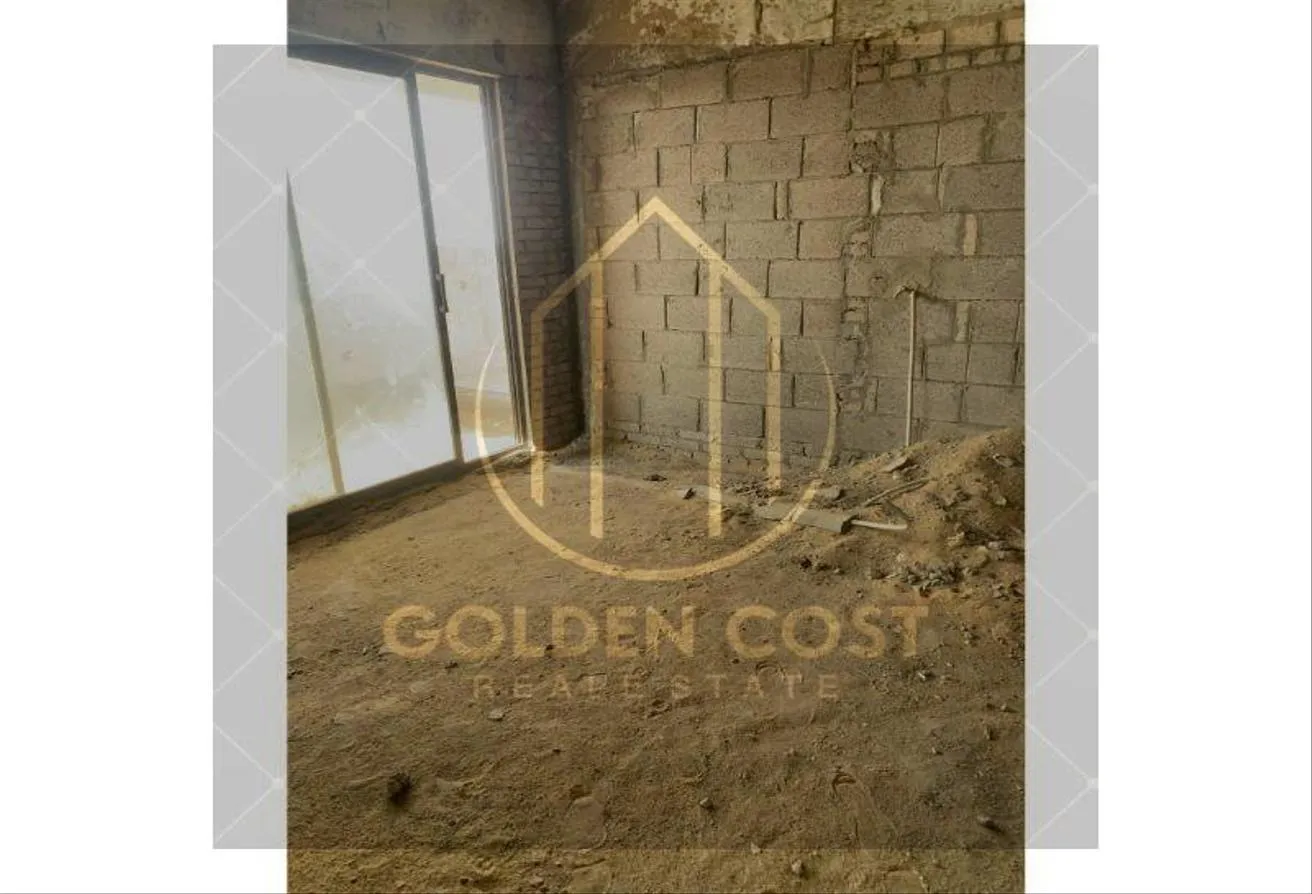 Gallery Image 16