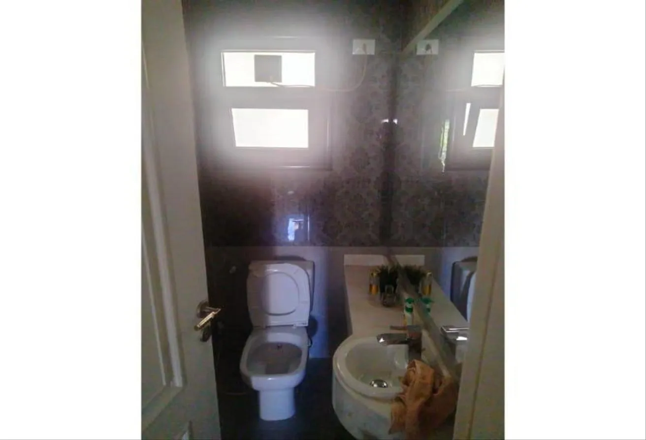 Gallery Image 10