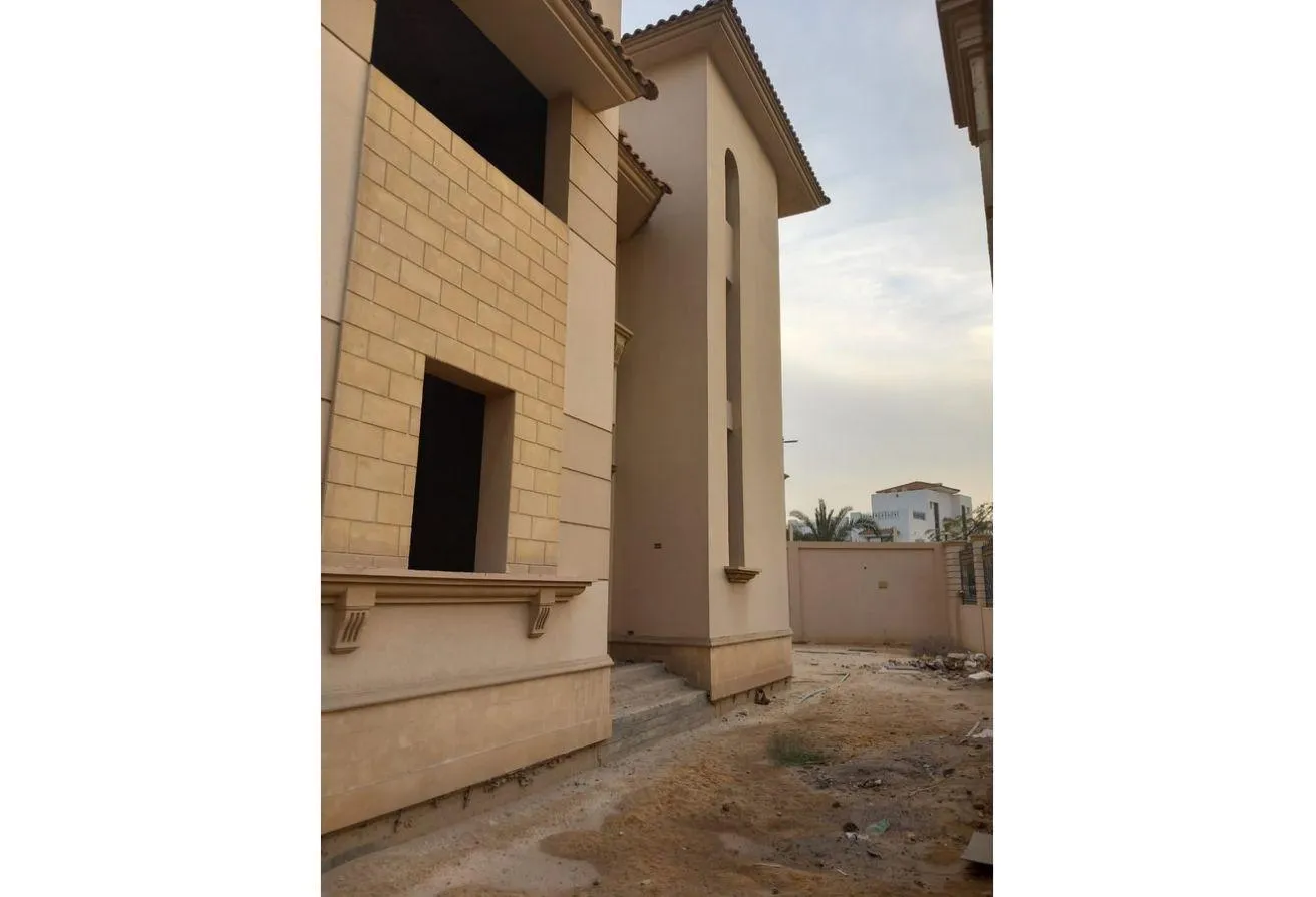 Sale in Royal City: Semi-finished villa for sale in Royal City