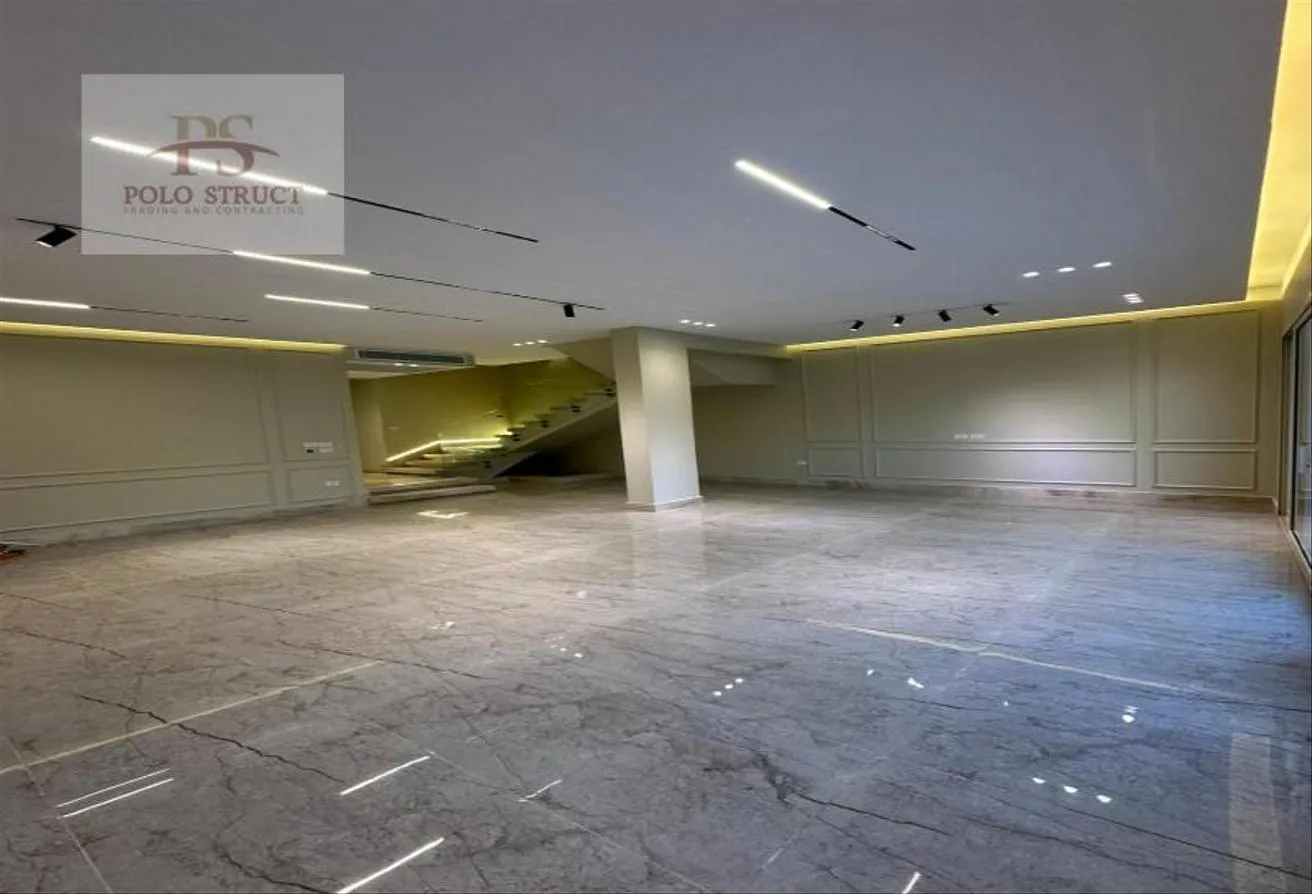 Sale in The Crown: For sale Middle Town house 312m- Fully-Finished