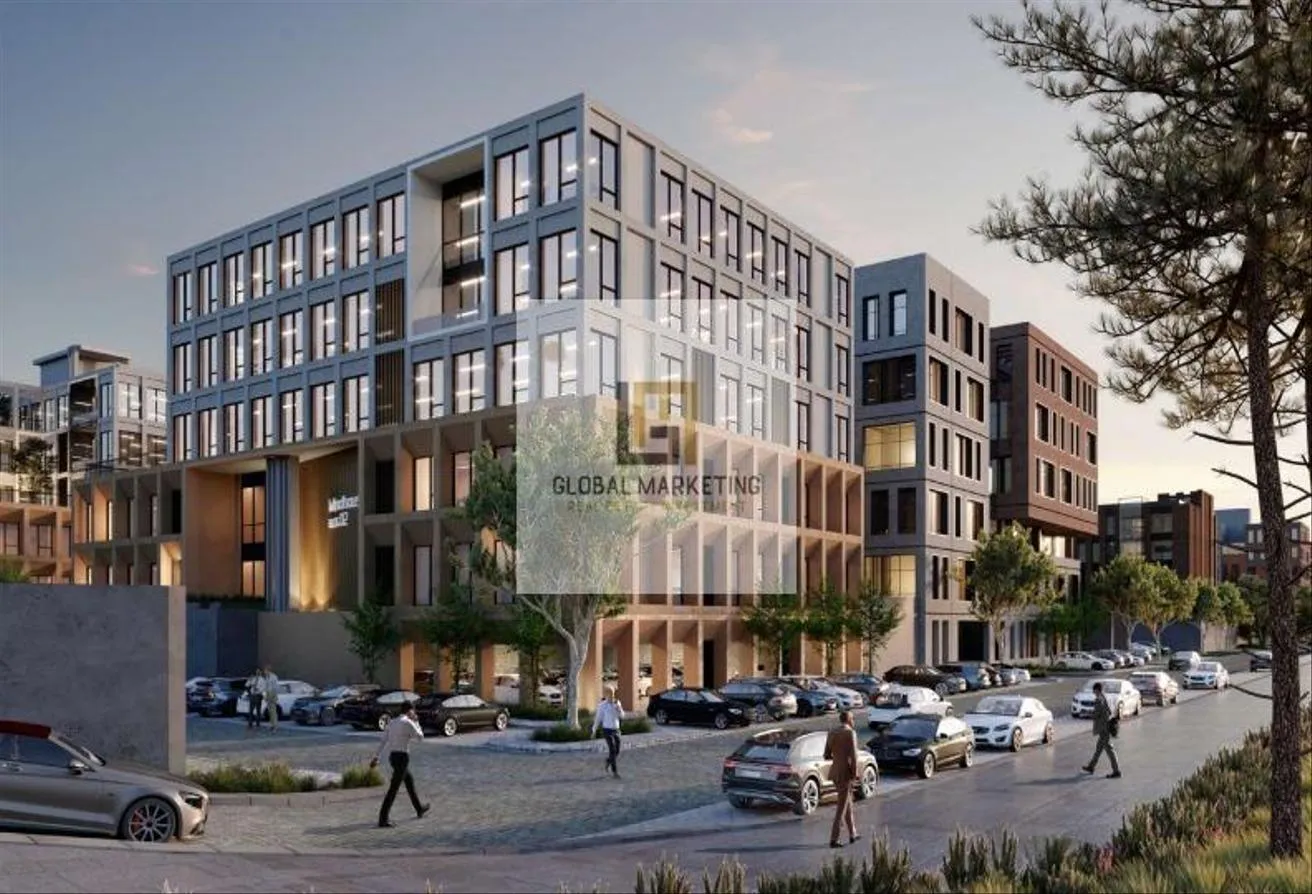 Sale in District 5: Building for Sale in District 5 with installments